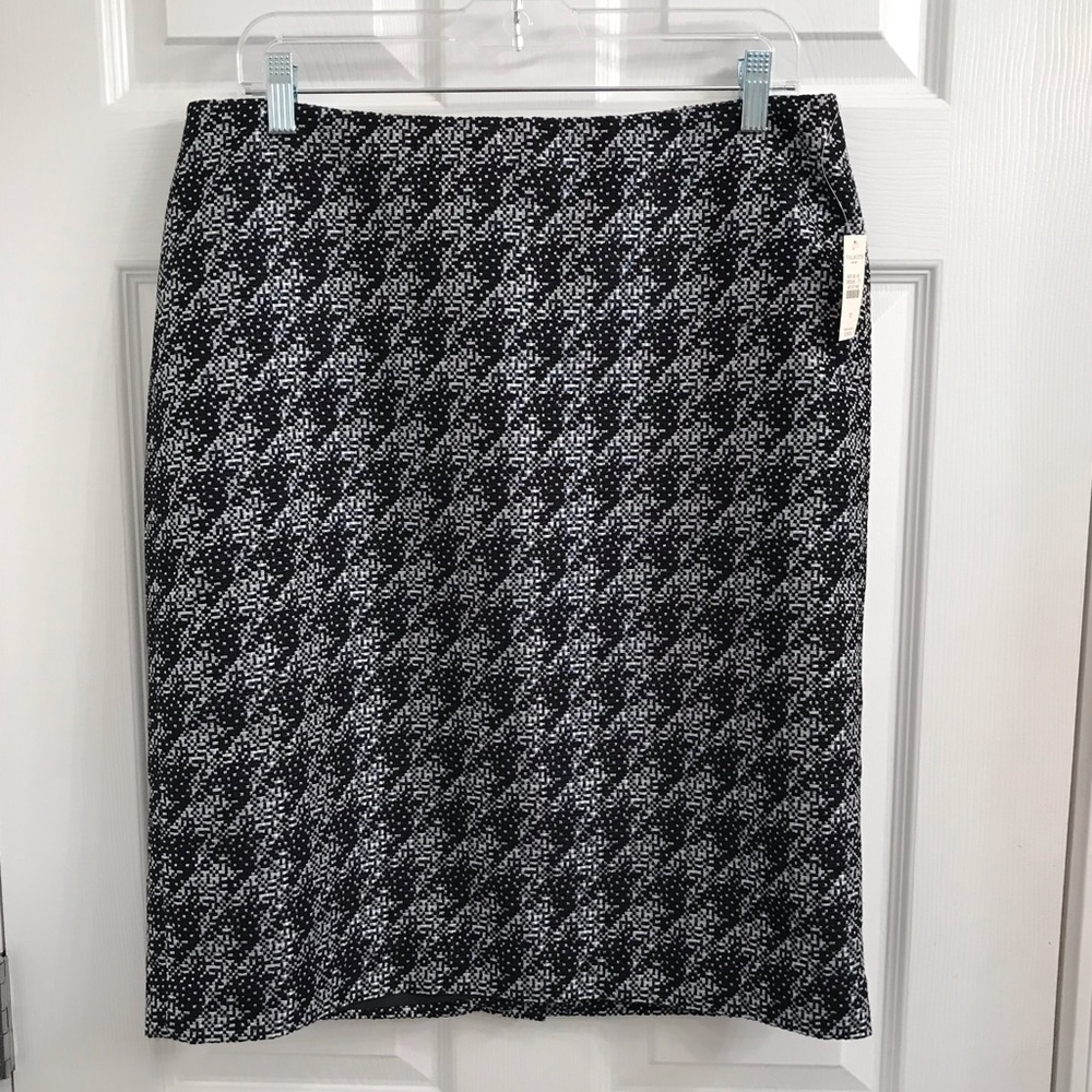 TALBOTS Outlet Skirt Checked Print Size 10 NWT